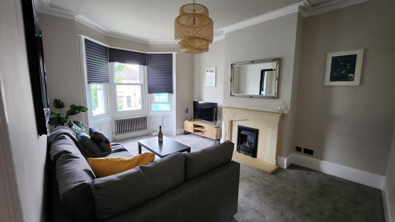 Contemporary Beach Apartment Hove Exterior foto